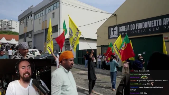 Manifestantes com bandeiras do Khalistan e tensão com autoridades